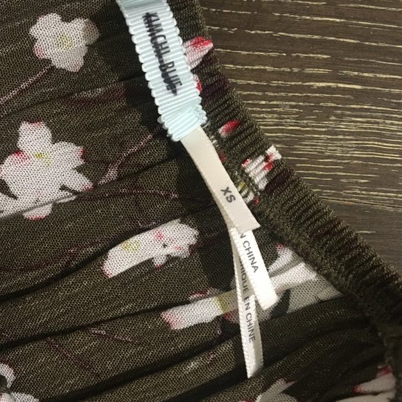 Kimchi Blue Urban Outfitters Green Floral Jumpsuit - Picture 6 of 6